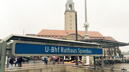 Die U7 könnte vom Rathaus bis zur Heerstraße verlängert werden.