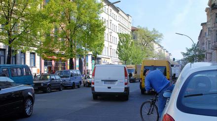 Noch haben es Radfahrer schwer auf der viel befahrenen Straße in Kreuzberg.