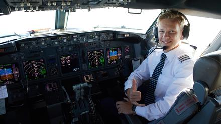 Pilot Maurice Lehmann (25) ist erster Offizier auf einer Boeing 737 der TUI fly. 