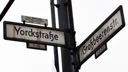Ludwig Yorck von Wartenburg war ein preußischer General, die kreuzende Großbeerenstraße ist nach einem Schlachtfeld benannt.