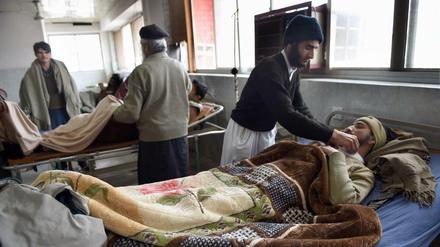 Erdbeben im Norden Afghanistans: Verletzte werden in Krankenhäusern versorgt. 