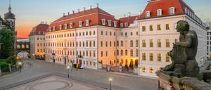 Ansicht vom Taschenbergpalais im Zentrum Dresdens. 