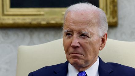 Joe Biden kritisiert Äußerungen seines Vorgängers Donald Trump scharf, wonach jener säumige Nato-Partner nicht vor Russland verteidigen würde.
