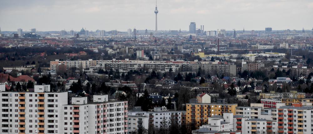 Die Hochhäuser der Gropiusstadt im Süden von Berlin gelten als sozialer Brennpunkt.