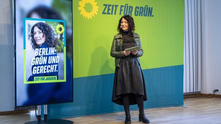 Bettina Jarasch stellt die Kampagne der Grünen zur Wiederholung der Wahl vor. 