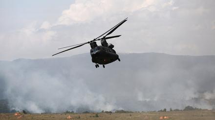 Italian army CH-47 Chinook helicopter takes part of the "Enhanced Vigilance Activity - 23" military drill, as Italy holds the leadership over NATO's battle group in Bulgaria, at Novo Selo military grounds, Bulgaria, July 5, 2023. Some 1,100 personnel from Bulgaria, Italy, Greece, Albania, North Macedonia, and Montenegro participate in the exercise. REUTERS/Stoyan Nenov