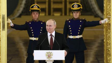 Präsident Wladimir Putin liebt das Zeremoniell im Großen Kremlpalast. Hier bei der feierlichen Akkreditierung von Botschaftern. (Archivbild)