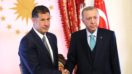 Recep Tayyip Erdogan und Sinan Ogan