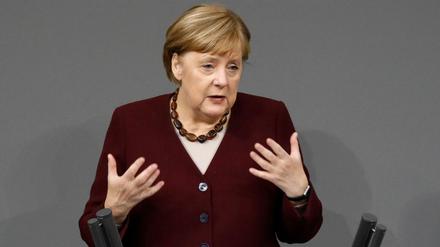 Bundeskanzlerin Angela Merkel erklärt wieder einmal die Corona-Politik. 