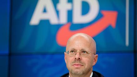 Wegen seiner Nähe zu Rechtsextremen wurde Andreas Kalbitz aus der AfD ausgeschlossen.