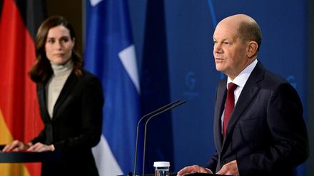 Bundeskanzler Olaf Scholz auf einer Pressekonferenz mit der finnischen Ministerpräsidentin Sanna Marin am Mittwochabend.