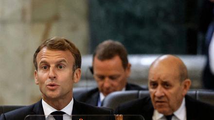 FRankreich Führung is not amused: Präsident Emmanuel Macron und Verteidigungsminister Jean-Yves Le Drian.