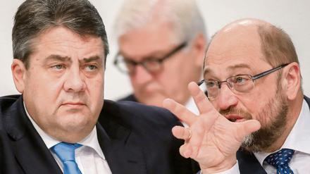 Sigmar Gabriel und Martin Schulz (rechts) 