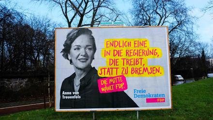 FDP-Kandidatin Anna von Treuenfels war von den Vorgängen in Erfurt überhaupt nicht erfreut. 