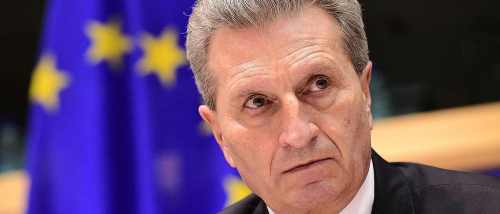 Der deutsche EU-Kommissar Günther Oettinger bei seiner Anhörung vor dem Brüsseler Parlament.