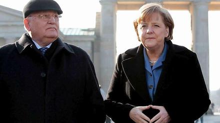 Bundeskanzlerin Angela Merkel und Michail Gorbatschow 2011 in Berlin.