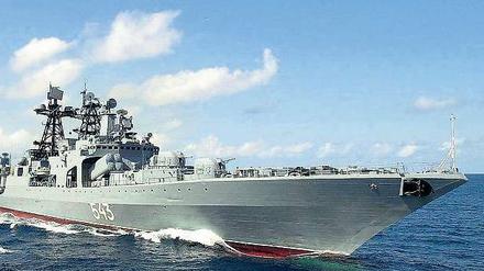 Machtdemonstration. Kurz vor dem G-20-Gipfel verlegt Russland Kriegsschiffe an Australiens Küste. Dieses Archivbild zeigt den Zerstörer „Marschall Schaposchnikow“ während eines Manövers im Indischen Ozean.