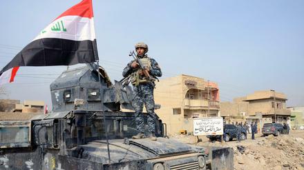 Irakische Sicherheitskräfte in Hama al-Alil südlich von Mossul.