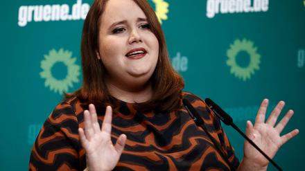 Grünen-Chefin Ricarda Lang rechnet mit einer Nachfolge für das Bundesfamilienministerium vor Ostern.
