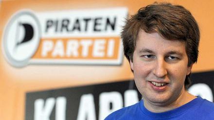 Matthias Schrade, Bundesvorstand der Piratenpartei, wird sein Amt nach dem Parteitag in Bochum aufgeben.