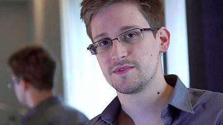 Der von den USA wegen seiner Enthüllungen gejagte Ex-Geheimdienstmitarbeiter Edward Snowden bekommt kein Asyl in Deutschland.