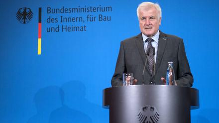 Hat die Rücktrittsforderung der "Kulturschaffenden" einfach ignoriert: Horst Seehofer (CSU), Bundesinnenminister.