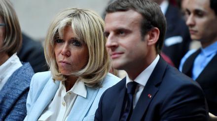 Frankreichs Präsident Emmanuel Macron und seine Frau Brigitte (Archivbild).