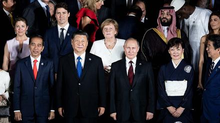 Zwischen Xi Jinping, Putin und bin Salman: Kanzlerin Angela Merkel beim G20-Gipfel