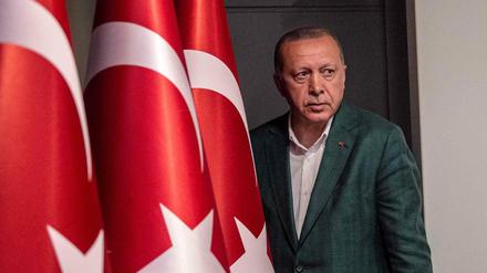 Der türkische Präsident Erdogan bei einer Pressekonferenz nach der Kommunalwahl 