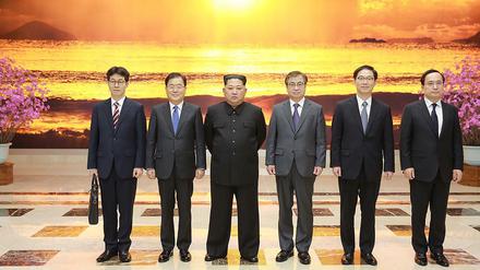 Historisches Treffen zwischen Nordkoreas Diktator Kim Jong Un und Vertretern des südkoreanischen Präsidenten Moon Jae In in Pjöngjang.