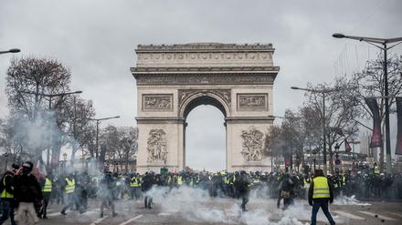 Gelbwesten-Proteste in Paris.