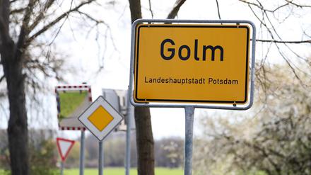 Anwohner aus Golm fordern seit Monaten mindestens eine neue Schule für den Ortsteil (Symbolbild).