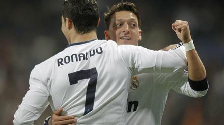 Zwei im Mittelpunkt der Enthüllungen. Mesut Özil und Cristiano Ronaldo. 