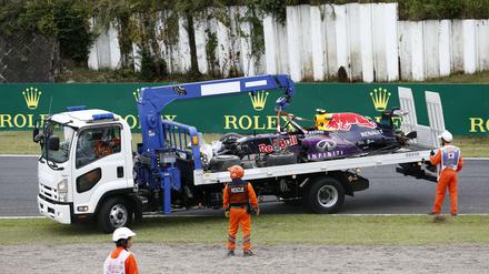 Das Auto von Daniil Kwjat war nach dem Unfall beim Großen Preis von Japan in Suzuka nur noch ein Wrack.