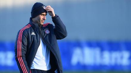 Er nimmt den Hut. Pep Guardiola verlässt den FC Bayern München. Sein wahrscheinlichstes Ziel ist Manchester City.