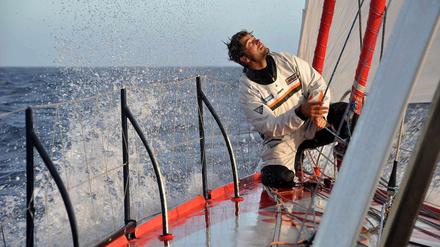 Premiere. Boris Herrmann nimmt als erster Deutscher an einem Segelrennen um die Welt teil. Zu den Favoriten beim Barcelona World Race zählen aber andere. 