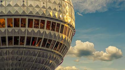 Überragt alles andere - und das soll auch so bleiben: die Kugel des Berliner Fernsehturms.