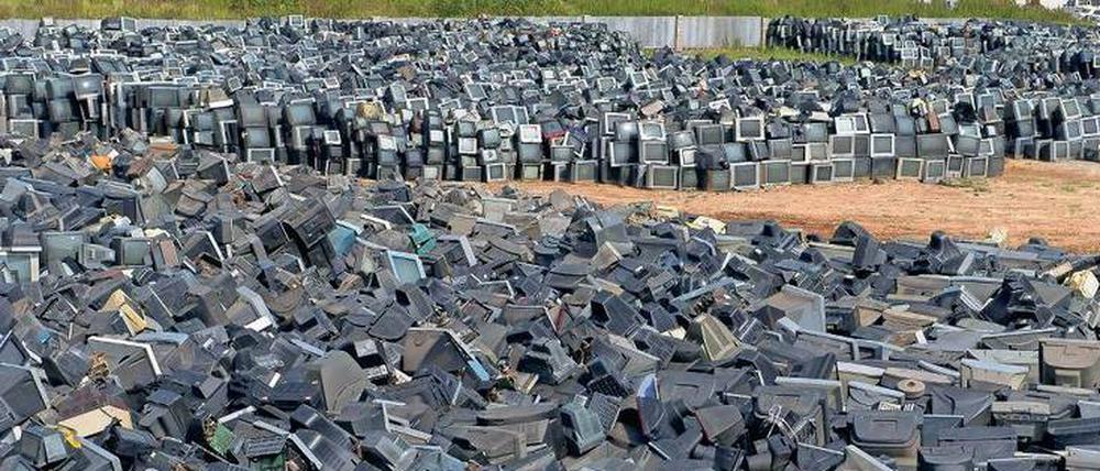 Rund 80 000 Fernsehgeräte liegen auf einer Deponie im chinesischen Zhuzhou, vermutlich nicht wenige davon stammen aus Deutschland. Aber damit ist jetzt Schluss, die chinesische Regierung hat ein Importverbot für Müll verhängt. 