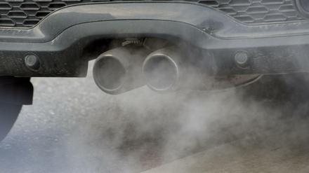 Die Luftverschmutzung durch Autoabgase steht im Fokus der Diskussion. Feinstaub spielt dabei offenbar eine weitaus größere Rolle als Stickoxide.