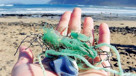 Strandgut. An der Küste von Lanzarote hat die amerikanische Wissenschaftlerin Jenna Jambeck diesen Plastikmüll gefunden.